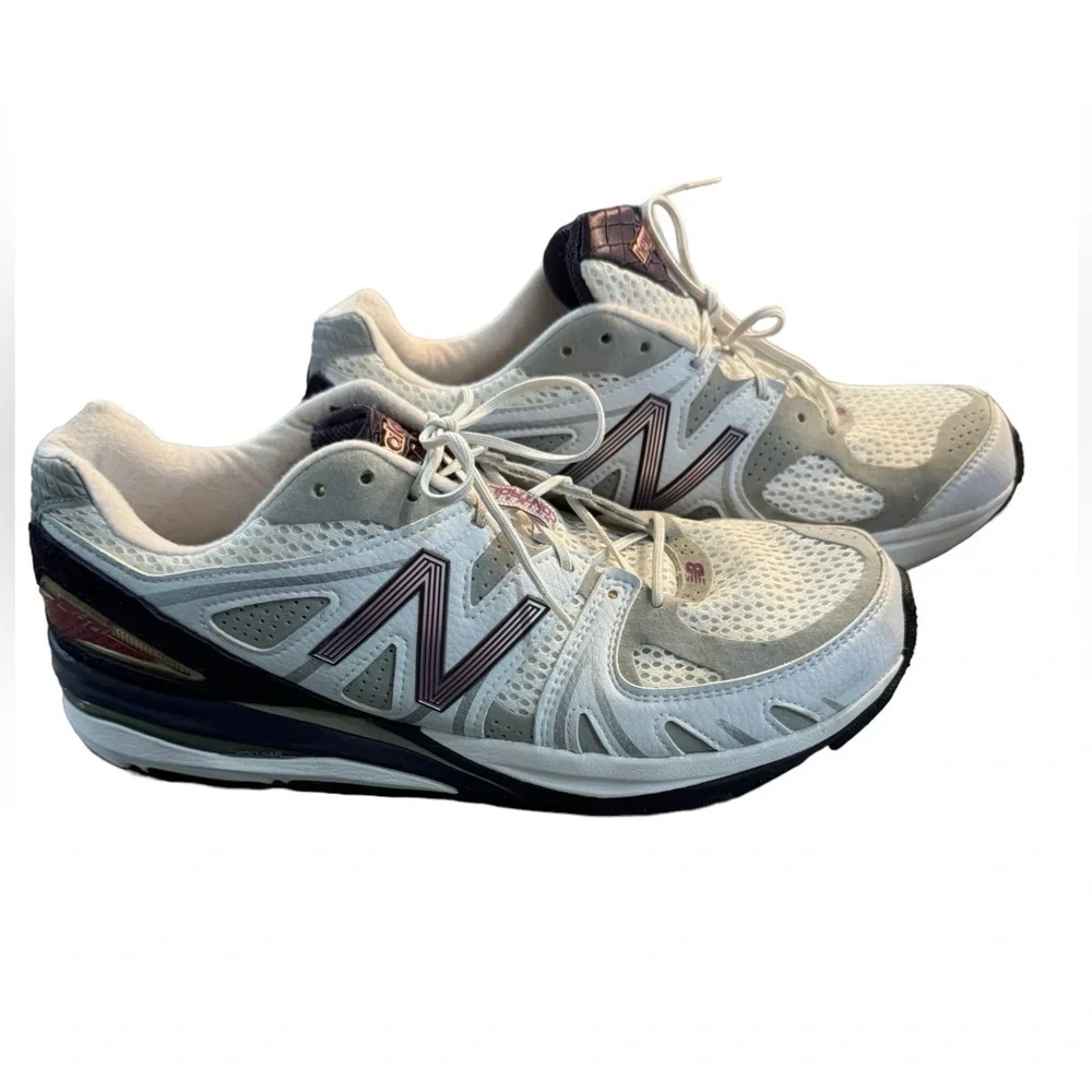 New Balance women’s running shoes sz‎ 11